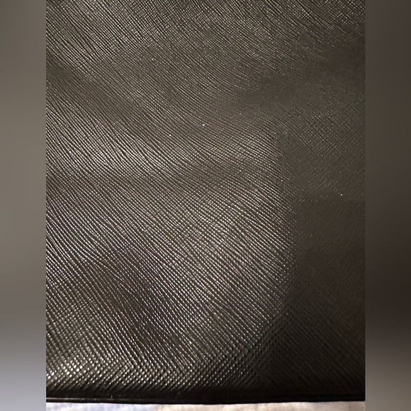 Tumi Black Leather Tote Bag - Picture 11 of 11